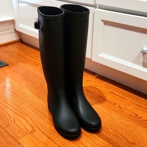 Hunter Rain Boots, Tall, Black, Size 8, Like New, Never Worn